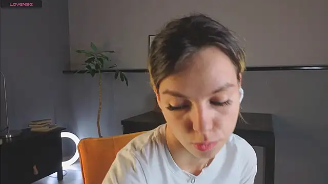 TrudyCarey online show from 5, 10, 2025