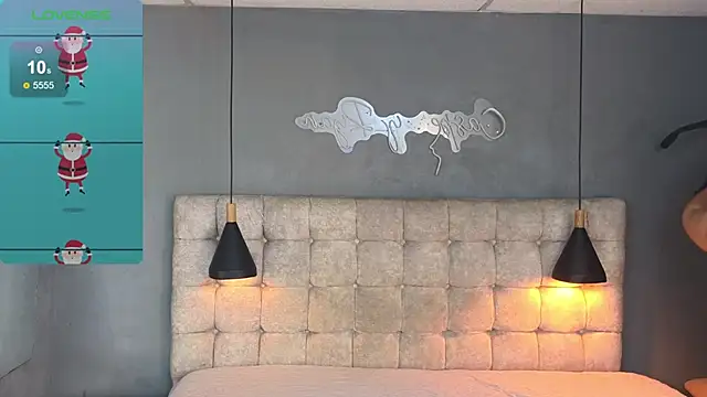 Snapshot of Laia_and_Aloby chatting on 3, 12, 2025 Laia and Aloby online show from 3, 12, 2025