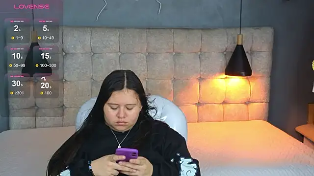 Snapshot of Laia_and_Aloby chatting on 15, 1, 2026 Laia and Aloby online show from 15, 1, 2026