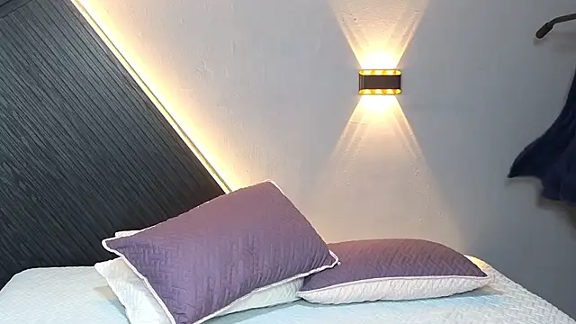 Snapshot of Laia_and_Aloby chatting on 26, 2, 2026 Laia and Aloby online show from 26, 2, 2026