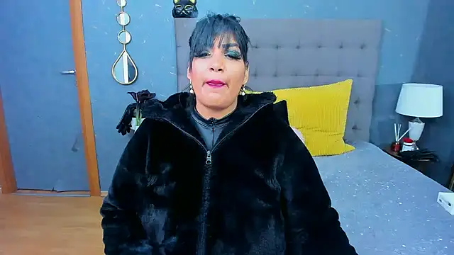 AmyCubes online show from 8, 1, 2025