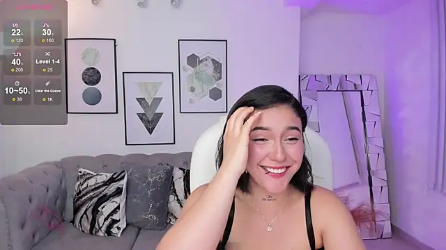 Snapshot of kendaall_jenner_ chatting on 11, 1, 2025 kendaall jenner online show from 11, 1, 2025