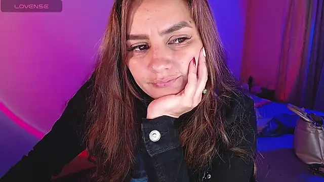 Lu perez online show from 6, 12, 2024