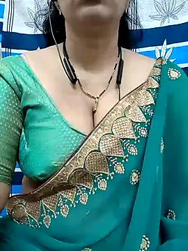 Snapshot of bhuvana555 chatting on 8, 1, 2025 bhuvana555 online show from 8, 1, 2025