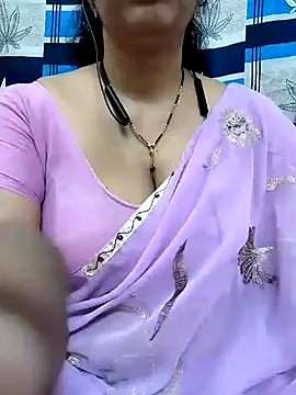 Snapshot of bhuvana555 chatting on 25, 1, 2025 bhuvana555 online show from 25, 1, 2025