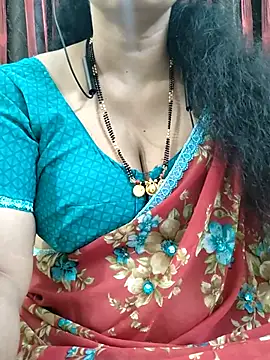 Snapshot of bhuvana555 chatting on 10, 11, 2025 bhuvana555 online show from 10, 11, 2025