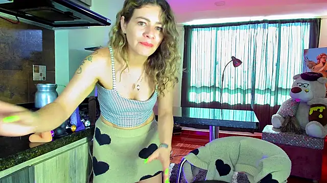 oriana thomson2 online show from 21, 1, 2025