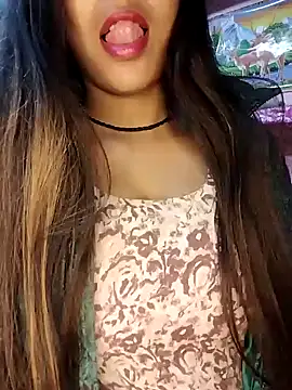 Sreya213 online show from 26, 12, 2024