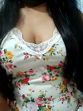 Snapshot of Rina777o chatting on 12, 10, 2025 Rina777o online show from 12, 10, 2025