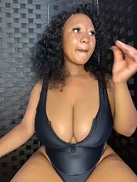 MayaPassion online show from 4, 1, 2025