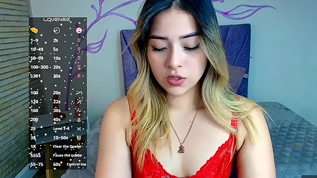 DahliaMoore online show from 19, 12, 2024