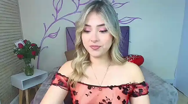DahliaMoore online show from 14, 2, 2025