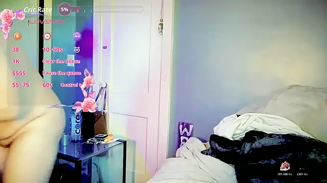 Snapshot of SkarlettRose96 chatting on 6, 11, 2025 SkarlettRose96 online show from 6, 11, 2025