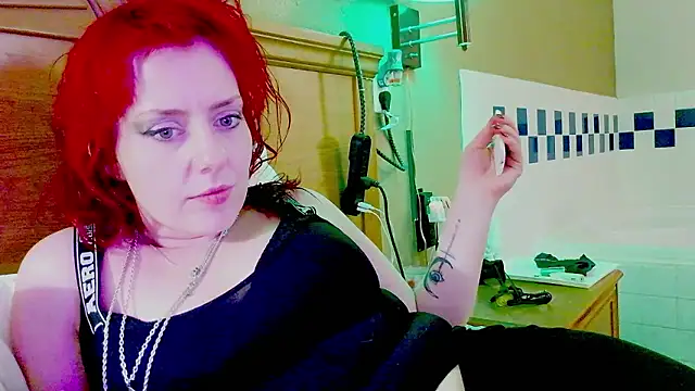 Snapshot of SkarlettRose96 chatting on 14, 3, 2026 SkarlettRose96 online show from 14, 3, 2026