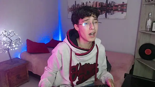 Snapshot of Jeam_hot chatting on 14, 12, 2024 Jeam hot online show from 14, 12, 2024