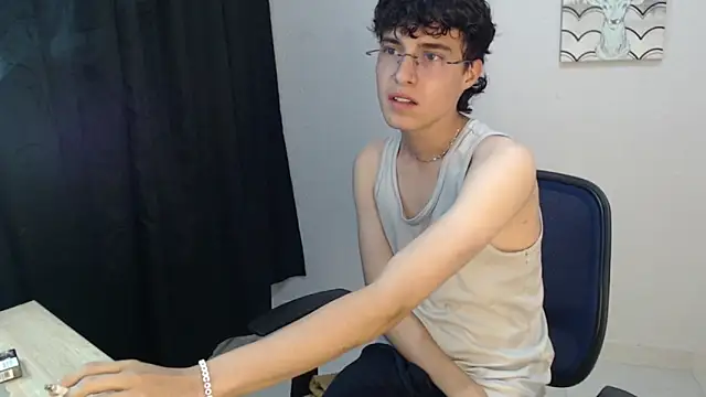 Snapshot of Jeam_hot chatting on 26, 12, 2024 Jeam hot online show from 26, 12, 2024