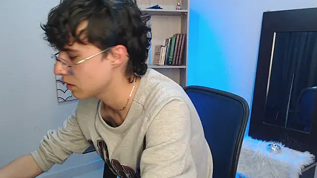 Snapshot of Jeam_hot chatting on 7, 1, 2025 Jeam hot online show from 7, 1, 2025