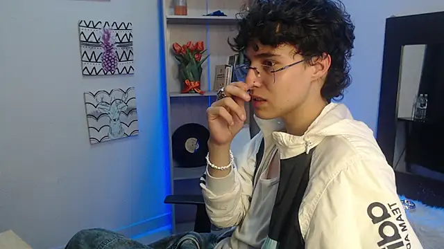 Snapshot of Jeam_hot chatting on 11, 1, 2025 Jeam hot online show from 11, 1, 2025