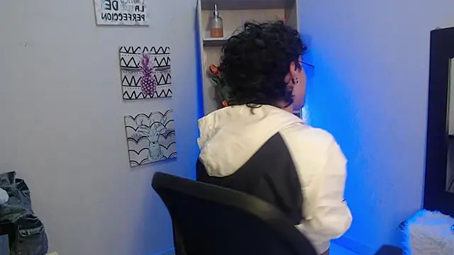 Snapshot of Jeam_hot chatting on 12, 1, 2025 Jeam hot online show from 12, 1, 2025