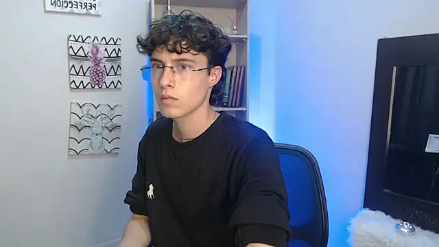 Snapshot of Jeam_hot chatting on 12, 1, 2025 Jeam hot online show from 12, 1, 2025