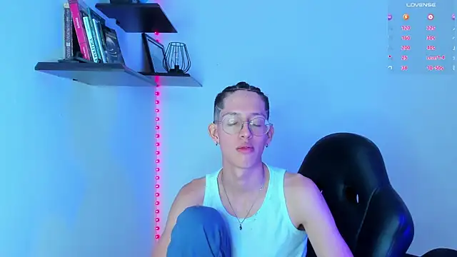 manu vera online show from 12, 1, 2025