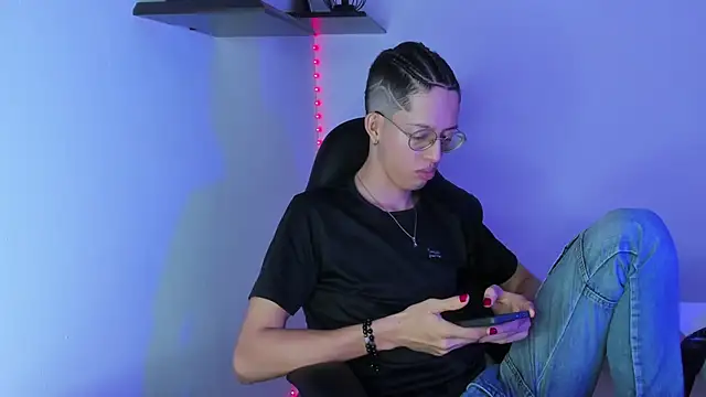 manu vera online show from 12, 1, 2025