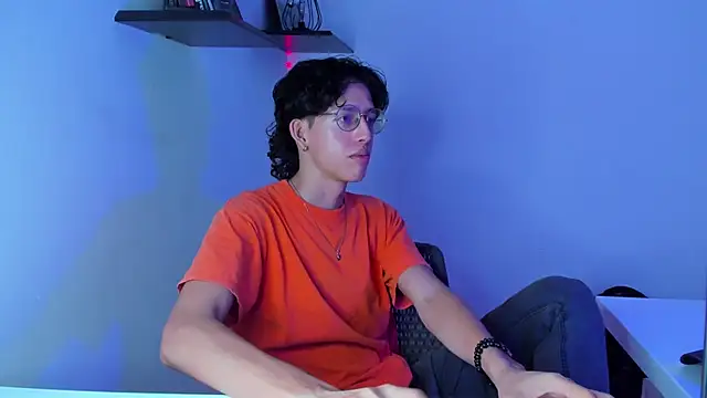 manu vera online show from 25, 1, 2025