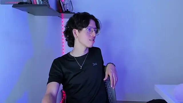 manu vera online show from 19, 2, 2025