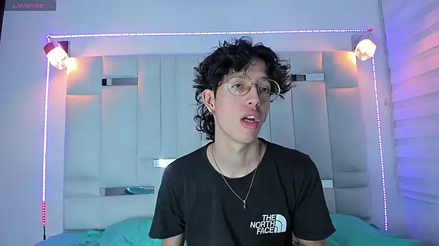 manu vera online show from 23, 2, 2025