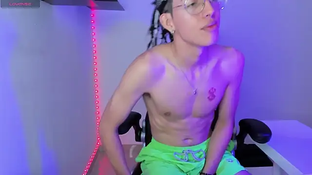 manu vera online show from 10, 3, 2025