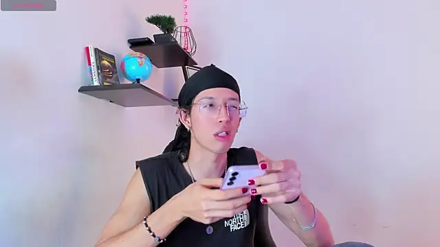 manu vera online show from 11, 10, 2025