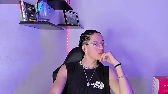 manu vera online show from 12, 11, 2025