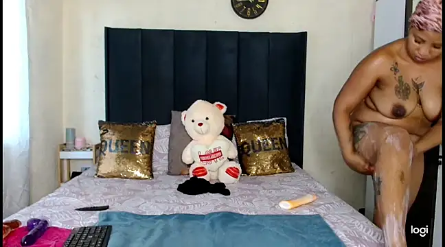 quenliyasa online show from 18, 3, 2025