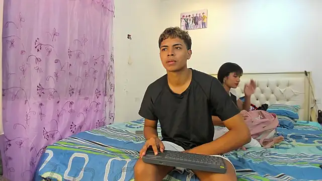 Snapshot of dafnezahiraa_ chatting on 19, 3, 2025 dafnezahiraa  online show from 19, 3, 2025