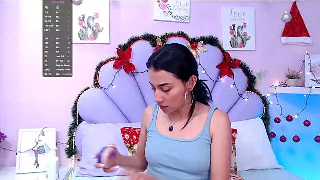 HannaPretthy online show from 23, 12, 2024