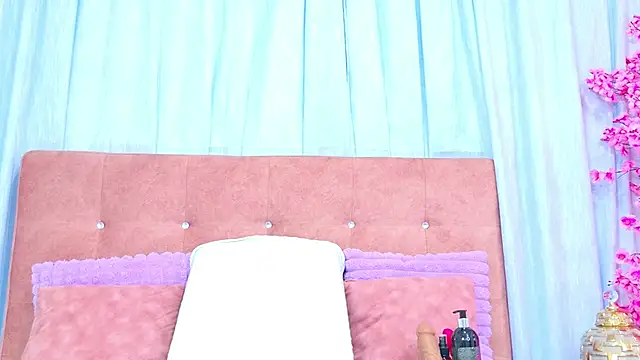 AlliciaKim online show from 26, 11, 2025