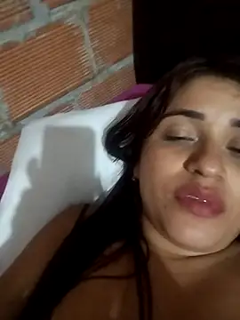 perlita05 online show from 25, 1, 2025