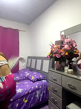 perlita05 online show from 22, 11, 2025