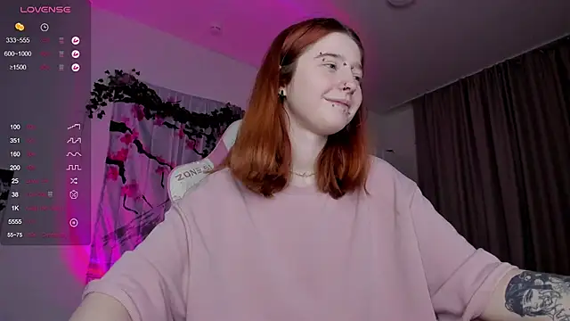 ScarletRos3 online show from 13, 2, 2025