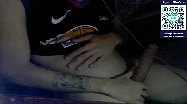 Snapshot of iCrashzin chatting on 5, 2, 2025 iCrashzin online show from 5, 2, 2025