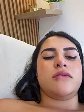 anniemorgan01 online show from 21, 1, 2025