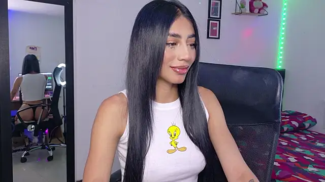 JulietaCheerr online show from 5, 2, 2026