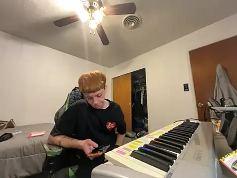 twentywithafelonyy online show from 1, 2, 2026