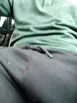 QcMisterv13 online show from 29, 10, 2025