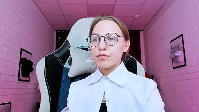 AphexQueen online show from 11, 1, 2025