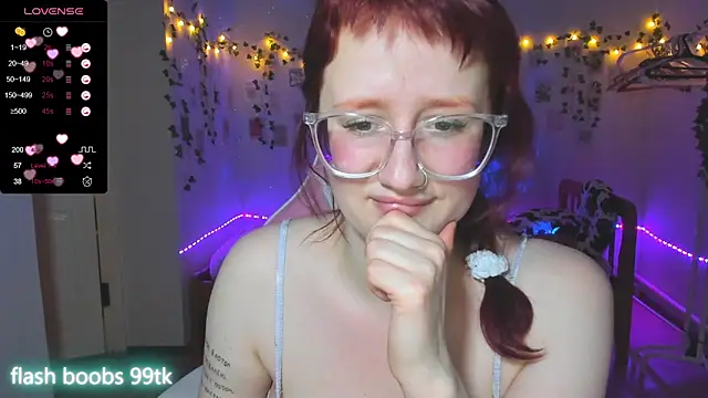 KrisTyBooBsin online show from 14, 2, 2025
