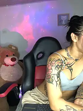 emily 22x online show from 7, 1, 2025