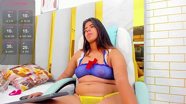 Lia Ashley online show from 8, 1, 2025