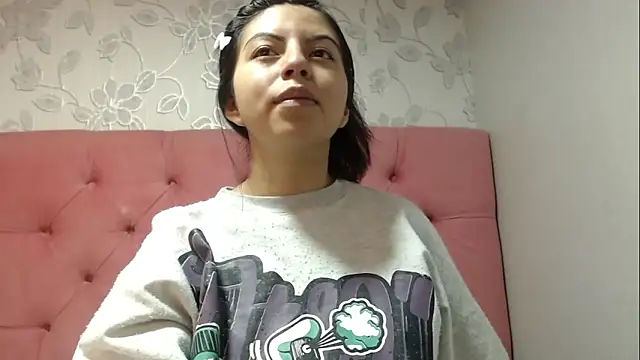 CarolineBrunx online show from 16, 12, 2025