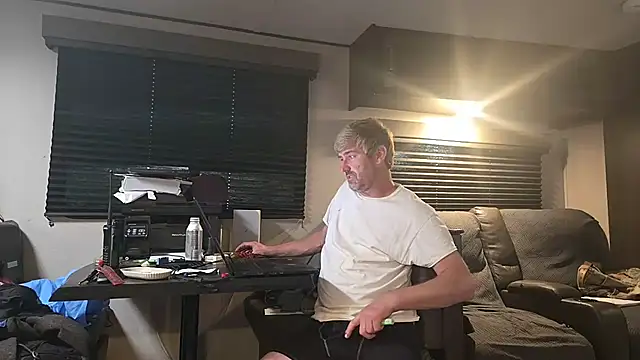 Snapshot of Cobra500hp chatting on 29, 10, 2025 Cobra500hp online show from 29, 10, 2025